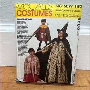 McCalls Costumes Pattern 6680 

2 Hour Costumes
Size = (2/4, 5/6, 7/8, 10/12)